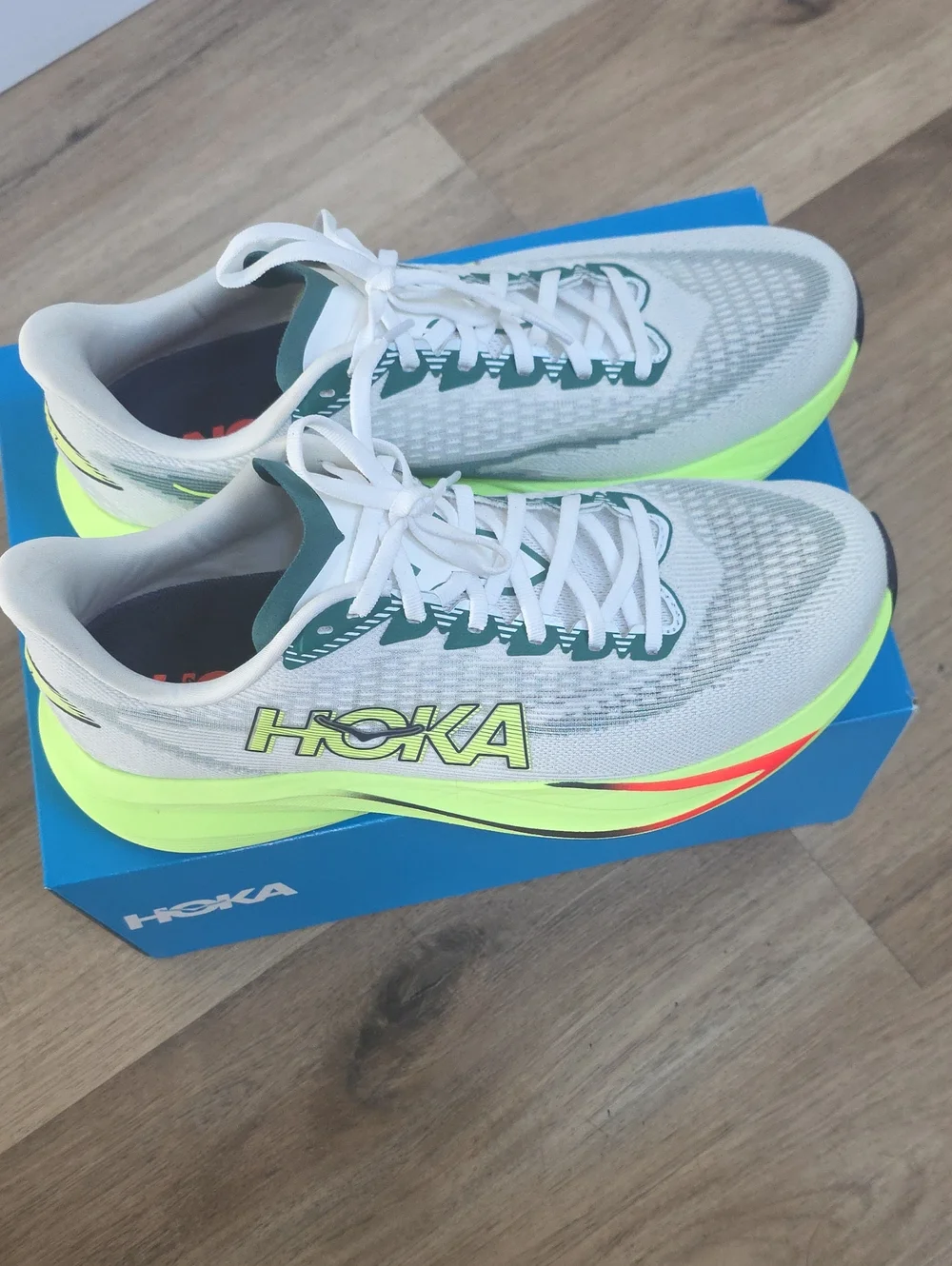 Hoka Mach 7 SIZE 11